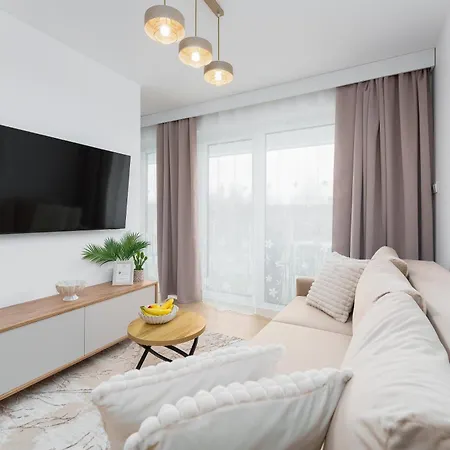 Polanki Aqua 3-pokojowy Baseny, Wellness I Blisko Morza Апартаменты *